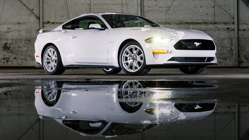 Too cold? Ford debuts 1990s-style Ice White Mustangs