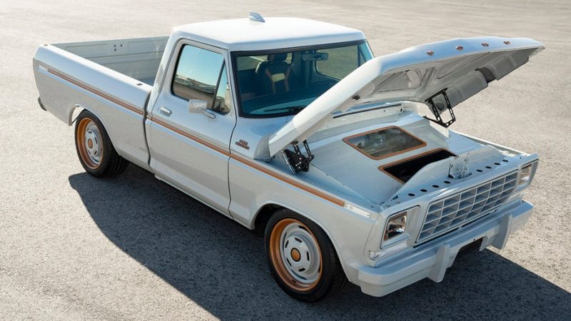 The Ford F-100 Eluminator is a DIY electric pickup