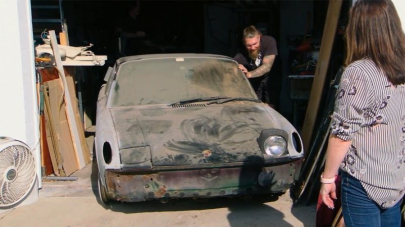 Family restores classic 1970 Porsche 914 for father fighting cancer