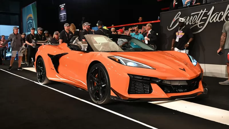 First Chevrolet Corvette Z06 convertible, Ford Bronco Raptor sold for $1.35 million at charity auction