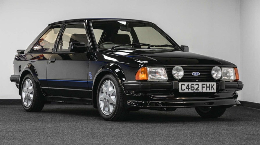 Princess Diana’s custom Ford Escort RS hot hatchback is being auctioned